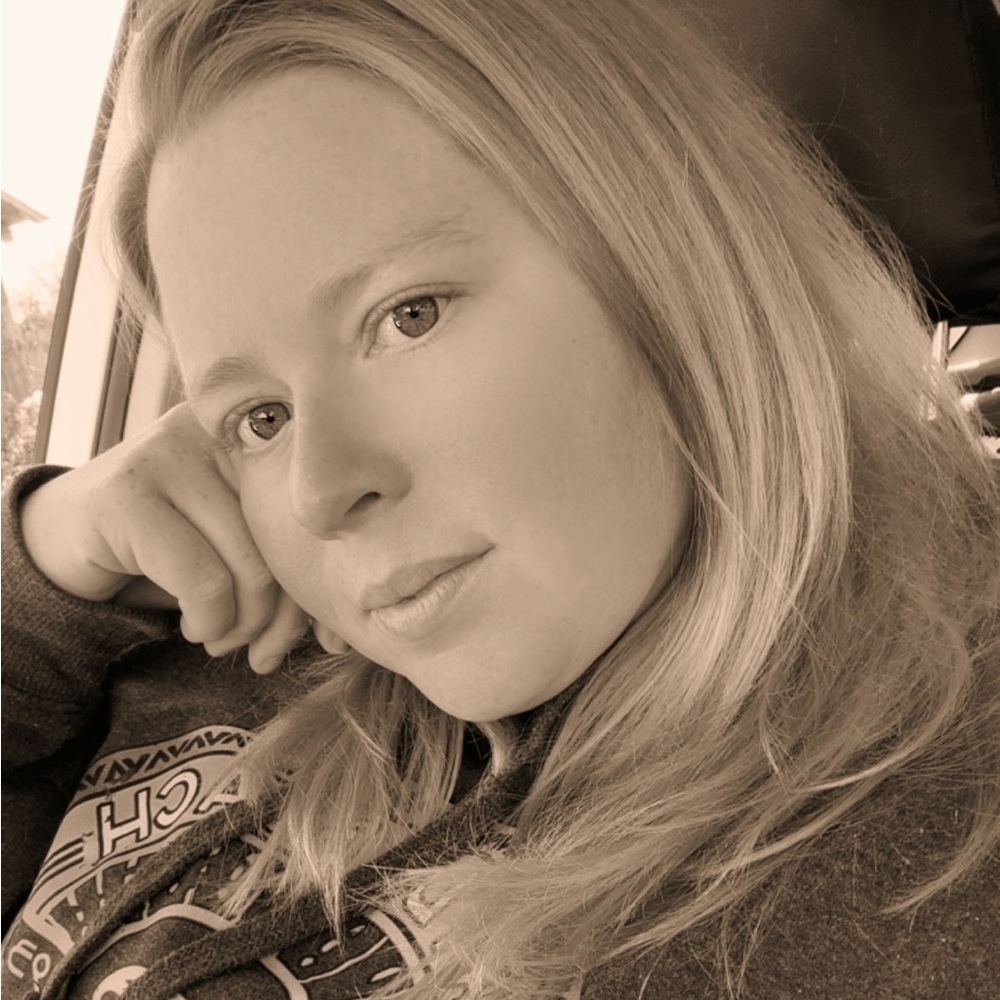 Meet your Posher, Julie